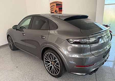 Porsche Cayenne Coupe GTS - P - Approved- 22 Zoll- ACC