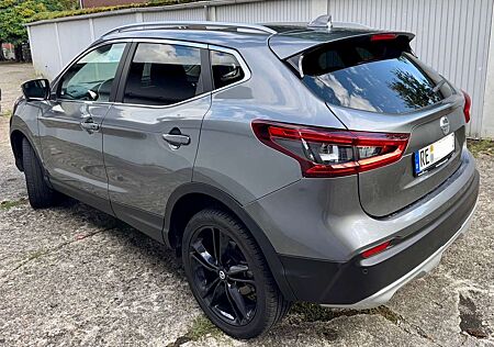 Nissan Qashqai no motion
