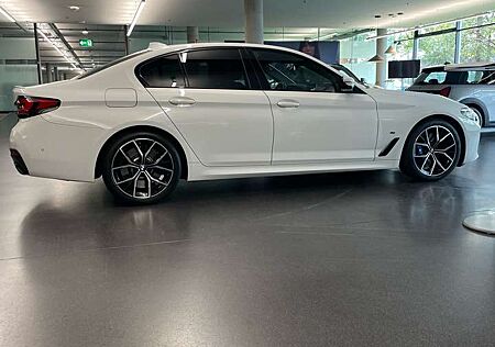 BMW 540d 540 xDrive LIMOUSINE Aut. M Sport Edition