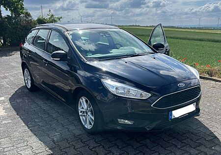 Ford Focus Business Diesel 1.5 TDCi EU6 Start-Stopp HU neu