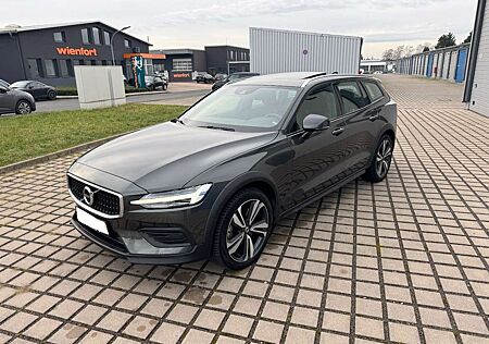 Volvo V60 CC V60 Cross Country PRO AWD*NUR 94500 KM*1 HAND*