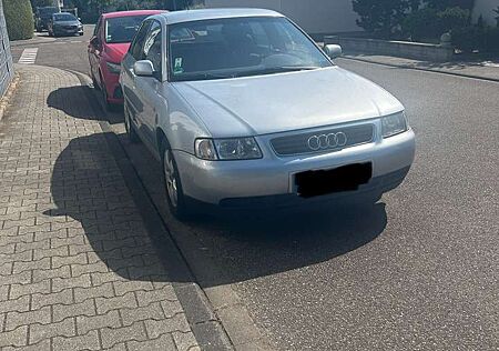 Audi A3 1.8 Ambiente
