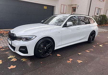 BMW 320 M Sport 19" Vollausst., HUD, Laser, Scheckheft