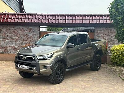 Toyota Hilux Double Cab Invincible 4x4