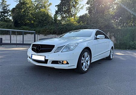 Mercedes-Benz E 350 Top Coupé CDI V6 Sportpacket