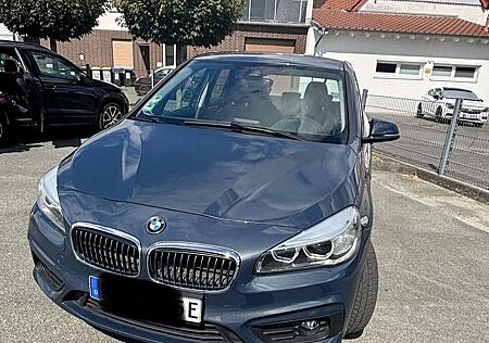 BMW 225 xe Advantage