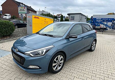 Hyundai i20 Pure Navi Kamera