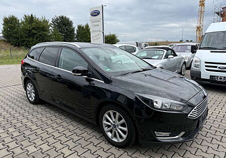 Ford Focus Turnier Titanium** TOP ZUSTAND **