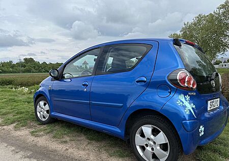 Toyota Aygo Klimaanlage /aus 1. Hand / 5 Türen/108000 Kilomet