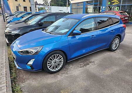 Ford Focus Titanium X