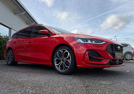 Ford Focus Turnier ST-Line X