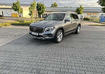 Mercedes-Benz GLB 200 D