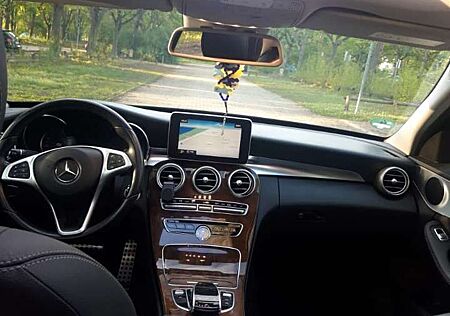 Mercedes-Benz C 220 (BlueTEC) d 7G-TRONIC