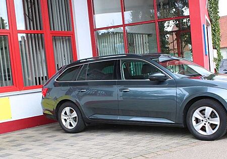 Skoda Superb Combi Ambition 2.0d Voll