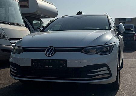 VW Golf Volkswagen VIII Variant Style | Massage | HUD