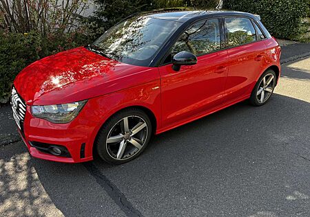 Audi A1 admired