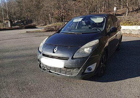Renault Grand Scenic dCi 130 FAP Bose Edition