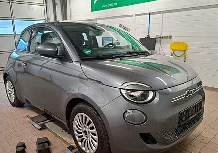 Fiat 500E 320 Km Reichweite Navi - Klimaautomatik