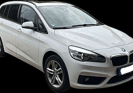 BMW 218d 218 xDrive Active Tourer Advantage