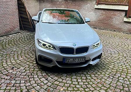 BMW 220i 220 Cabrio Aut. M Sport