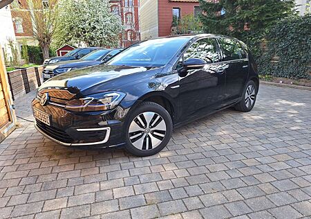 VW e-Golf Volkswagen CCS, Wärmep, 97%