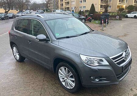 VW Tiguan Volkswagen 2.0 TDI DPF BlueMotion Technology Team