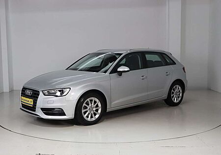 Audi A3 1.4 TFSI Ambiente Sportback * Navi * Bi-Xenon
