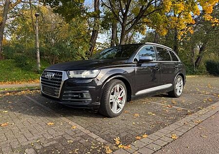Audi SQ7 4.0 TDI quattro S Line*7Sitze*Panorama*LED