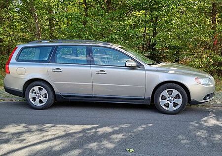 Volvo V70 2.5T Kinetic