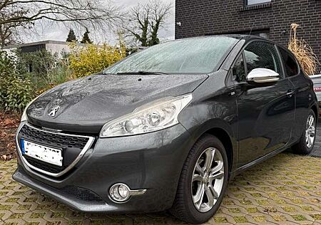 Peugeot 208 82 PureTech Style