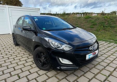 Hyundai i30 Klima 1.4 Benzin Alufelgen sparsam Euro5