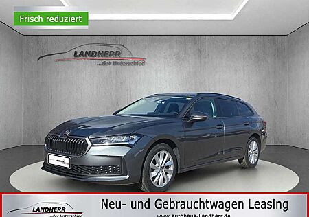 Skoda Superb Combi Essence 5. Jahre Garantie / Navi