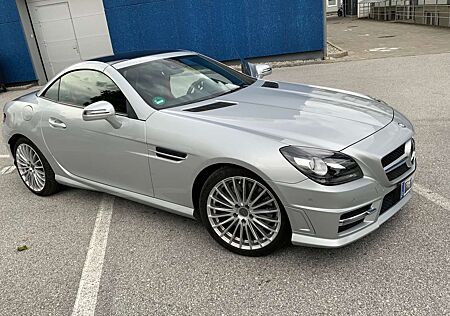 Mercedes-Benz SLK 200 SLK-Klasse 9G-TRONIC