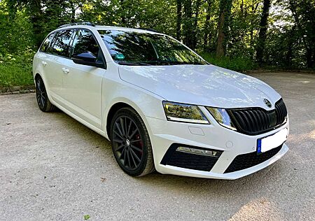 Skoda Octavia Combi 2.0 TSI DSG RS