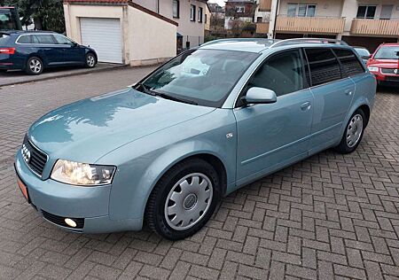 Audi A4 2.0 KOMBI*AHK*8FACH*ANGEBOT NUR HEUTE