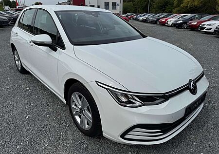 VW Golf Volkswagen VIII 1.5 TSI *LIFE*PDCHI+VO+KAMERA*SHZ*ACC*