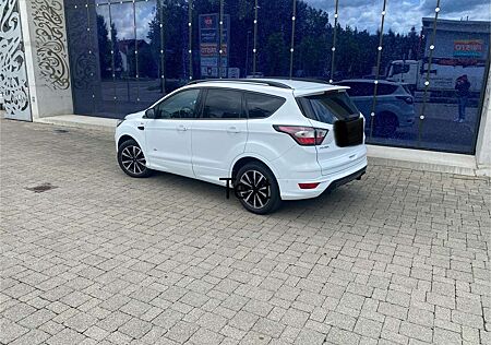 Ford Kuga 2.0 TDCi 4x4 Aut. ST-Line