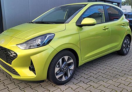 Hyundai i10 Smart 1.2 Style*Navi-PDC-Cam-Klimaauto.-SHZ 58 ...