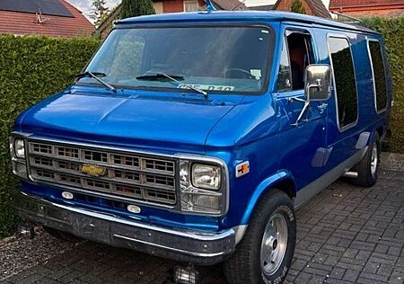 Chevrolet Chevy Van G20