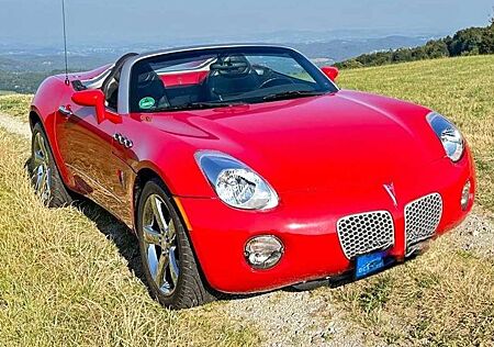Pontiac Solstice Pontiac-Stil und ewige Liebe!