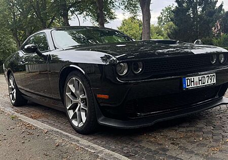 Dodge Challenger GT Gas/Benzin