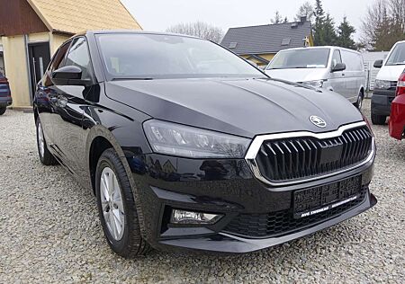 Skoda Fabia Style AHZV / beh.Lenkrad / Kamera