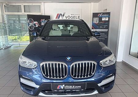 BMW X3 xDrive30e xLine 21"LMR Panorama Dach