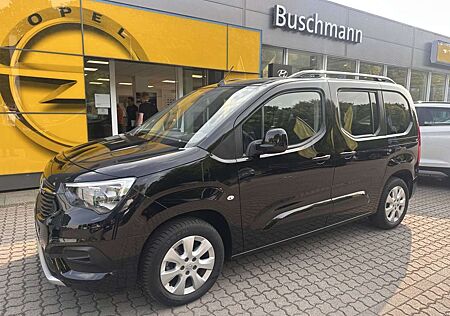 Opel Combo Life Ultimate AT +AHK+RFK+