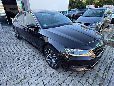 Skoda Superb Laurin & Klement, 4x4 Allrad, Sport Paket, DSG-Tronic