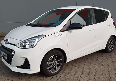 Hyundai i10 1,0 YES