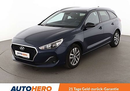 Hyundai i30 1.6 CRDi YES!*NAVI*TEMPO*PDC*SHZ*AHK