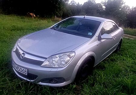 Opel Astra Twin Top 1.9 CDTI Edition