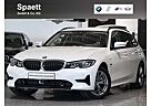 BMW 320 e Tour. SportLi. DrivAss ACC LED LivCockpProf.