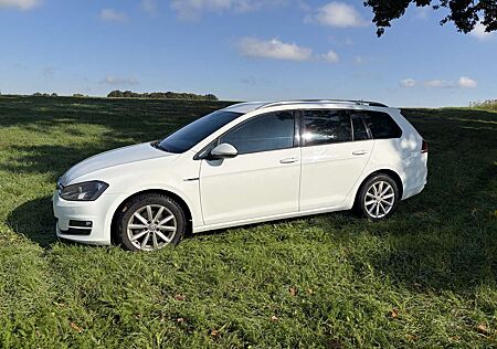 VW Golf Volkswagen 1.6 TDI BlueMotion TechnologyLounge